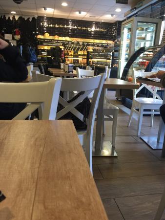 Cafeteria Panaderia Granier